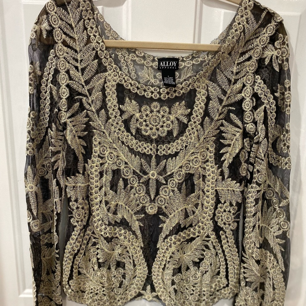 Alloy Women's Black and Gold Lace whimsical top